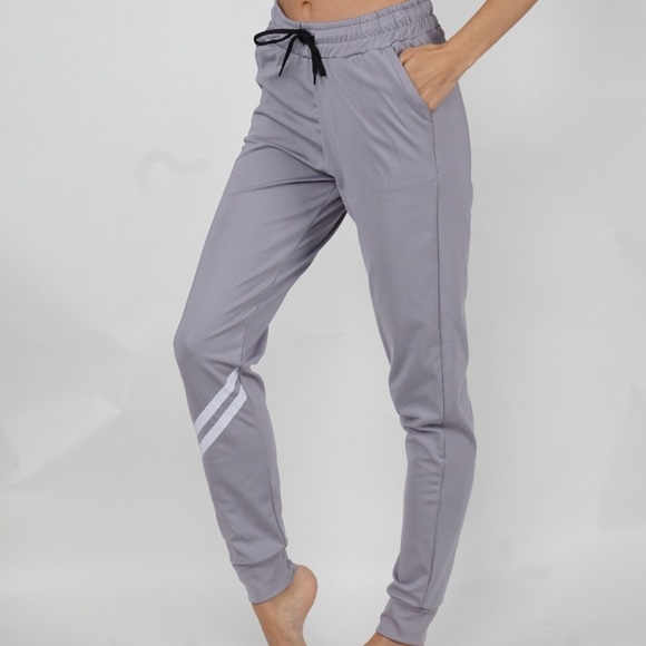 Fit Division Pants - Comfy gray drawstring joggers